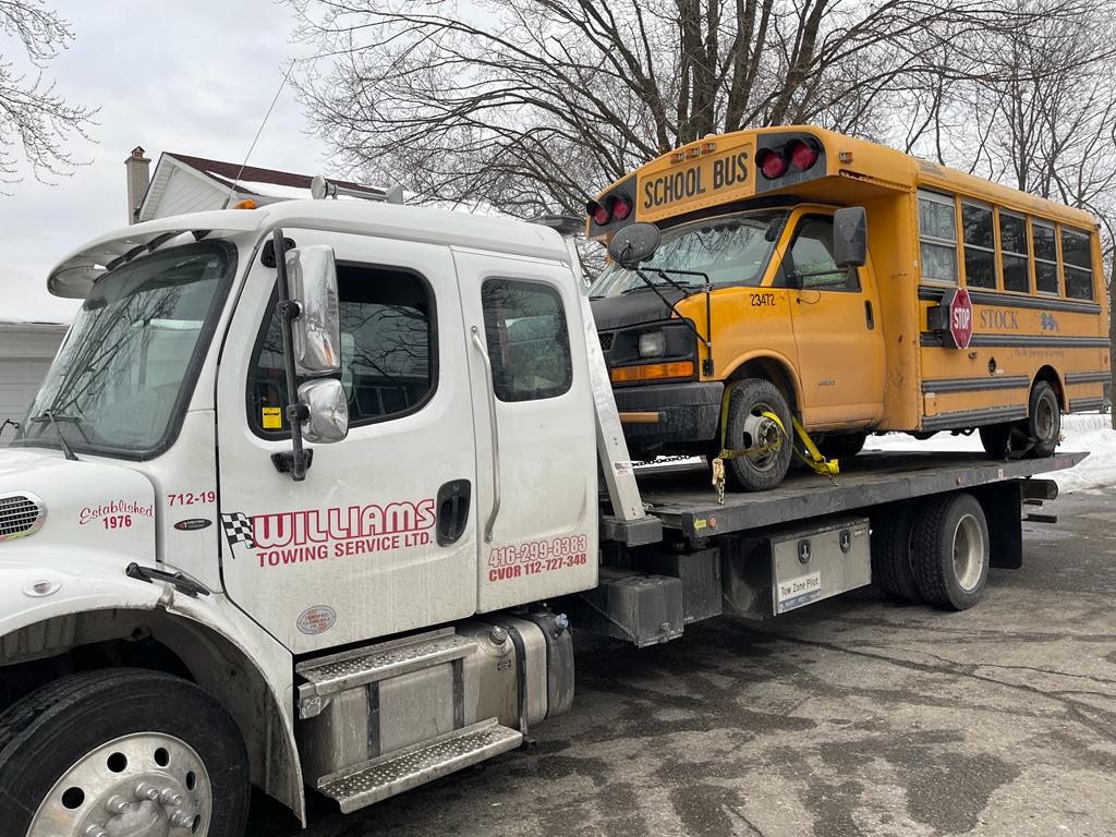 Williams Towing - 24/7 Whitby Towing | Fast & Reliable | Williams Towing